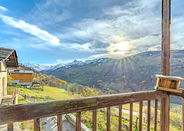 Des Granges Chalé Saint-Marcel (Savoie)