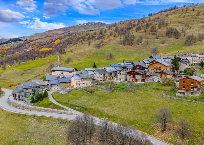 Des Granges Chalé Saint-Marcel (Savoie)